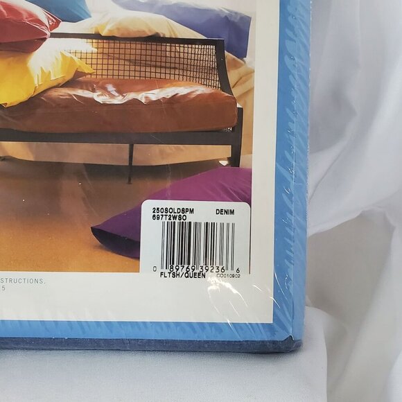 Wamsutta Queen Flat Sheet Denim Blue 250 Thread Count 50% Cotton 50% Polyester - Picture 4 of 11